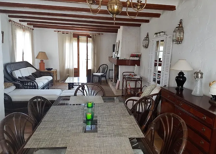 Amazing Rustic Village Holiday home *
